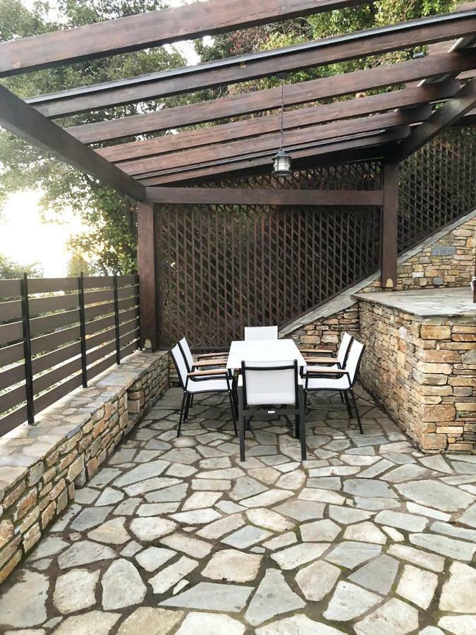 Karpofora Traditional Guesthouse มิลี ภายนอก รูปภาพ