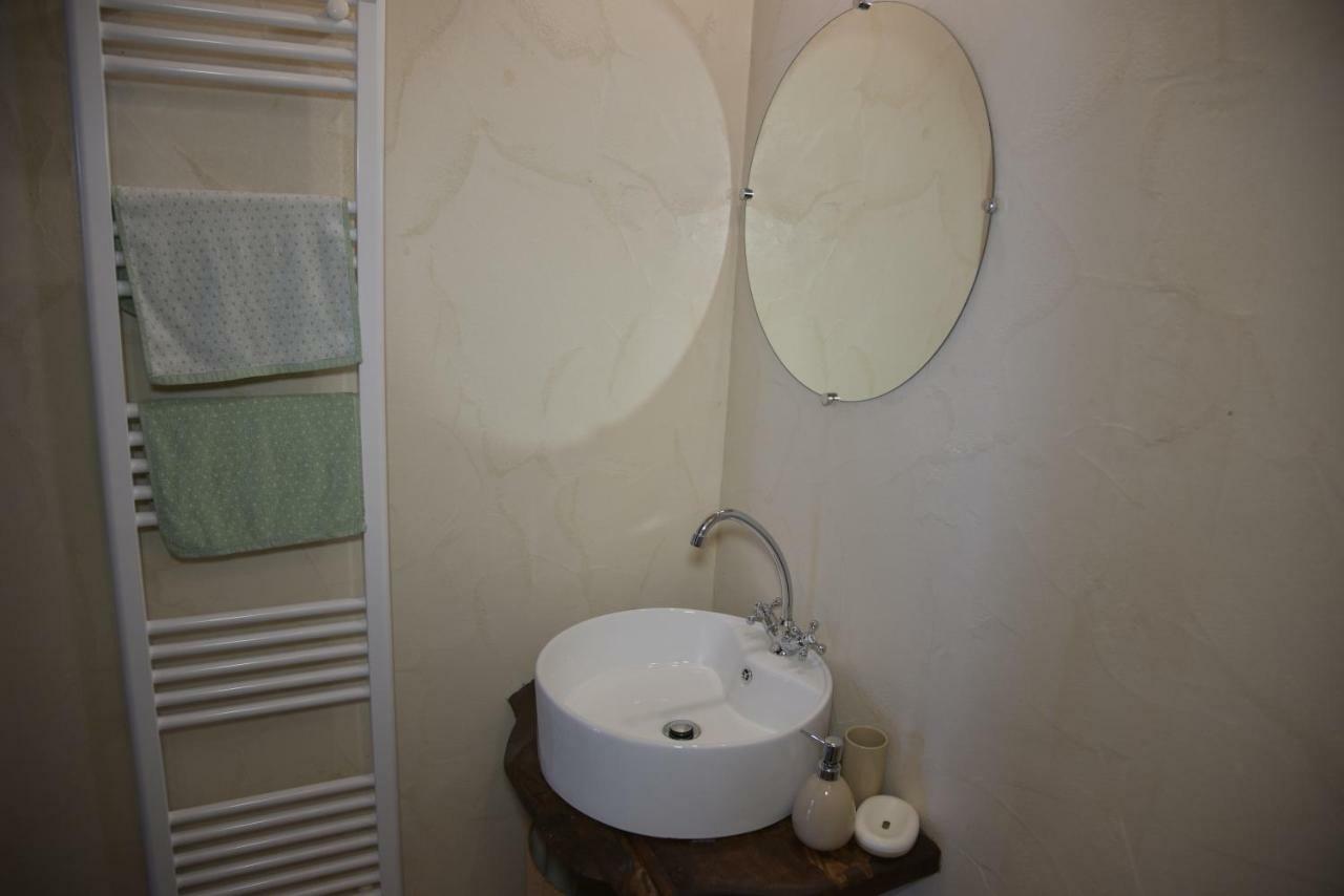 Karpofora Traditional Guesthouse มิลี ภายนอก รูปภาพ