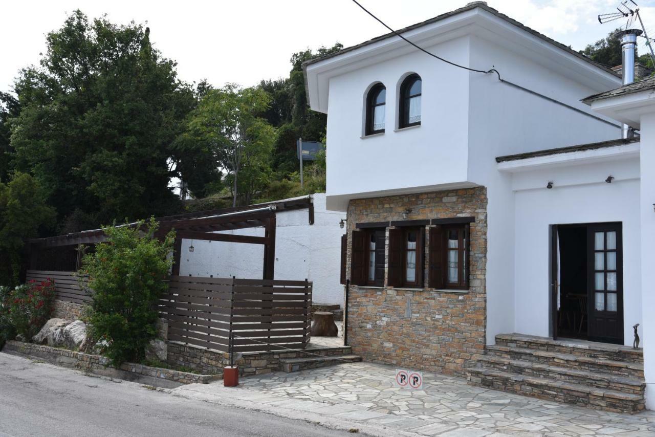 Karpofora Traditional Guesthouse มิลี ภายนอก รูปภาพ