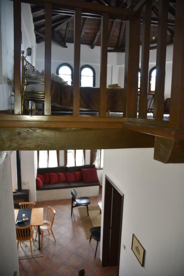 Karpofora Traditional Guesthouse มิลี ภายนอก รูปภาพ